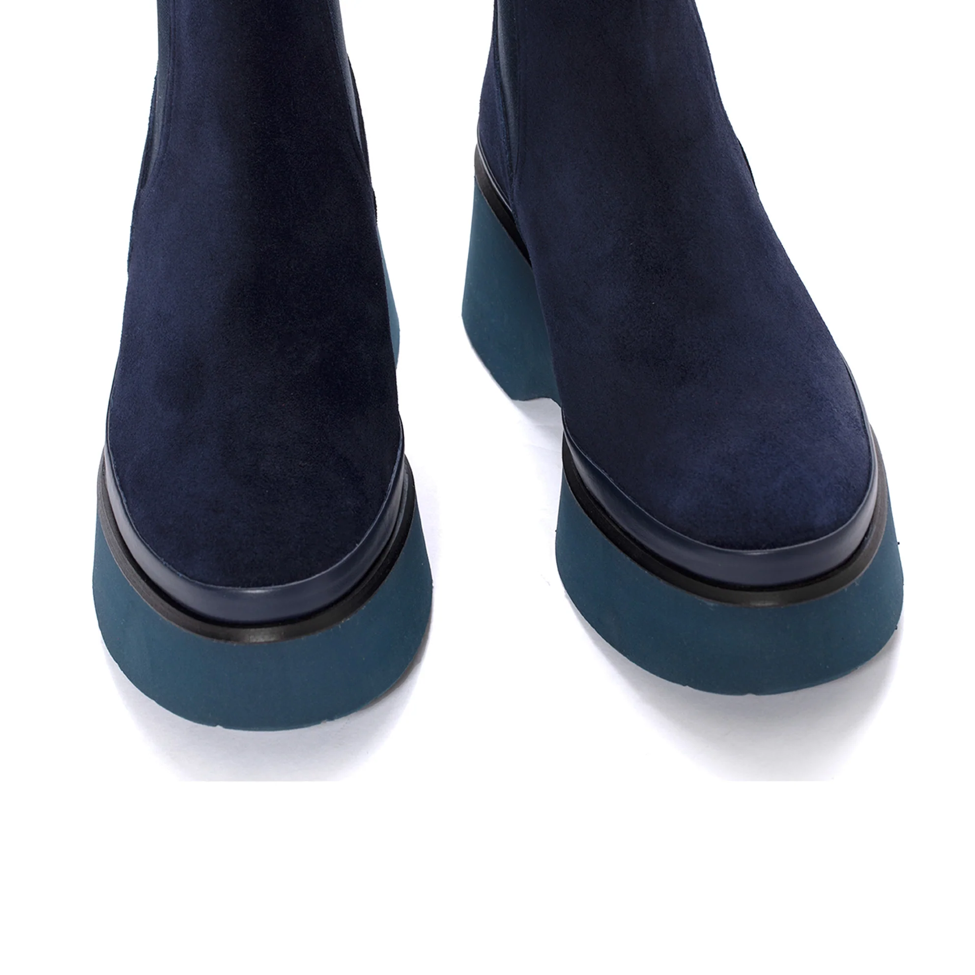 BOTIN PLATAFORMA RAQUEL VELOUR OCEANO - Image 4